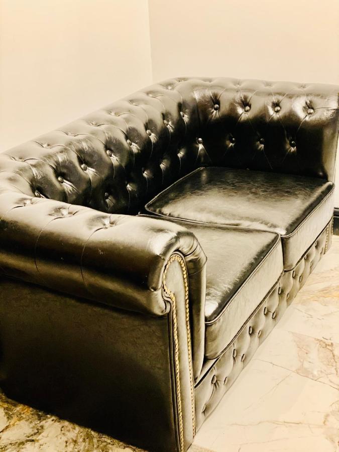 Duke And Duchess Apartments And Rooms - Private In Room Hot Tub Suites London Exteriör bild
